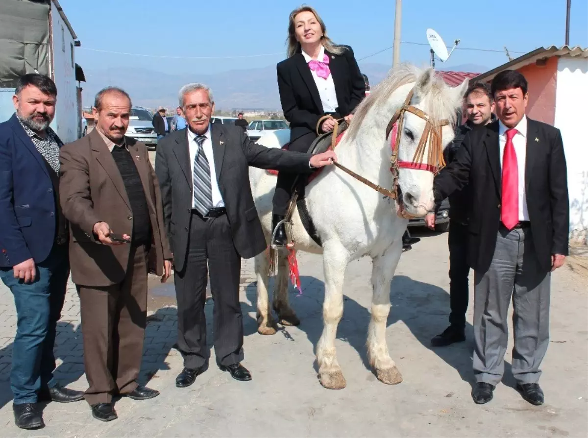 Kırat Üstünde Vatandaşlardan Oy İstedi