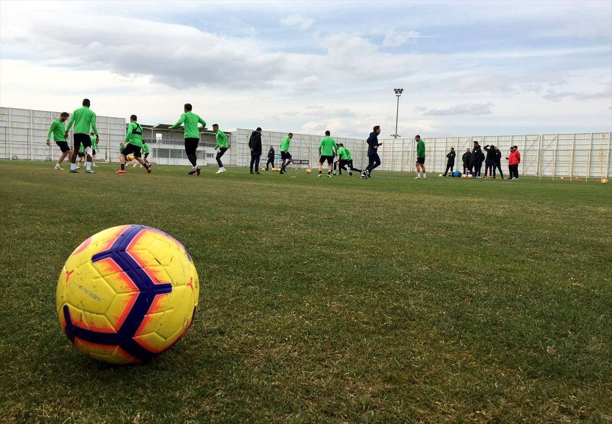 Konyaspor, Beşiktaş Maçında Galibiyete Kilitlendi