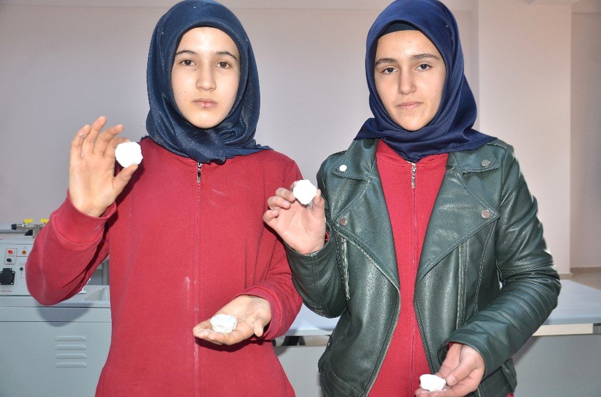 Odun Külü ile Dağ Kekiği Suyundan Organik Tablet Deterjan Ürettiler