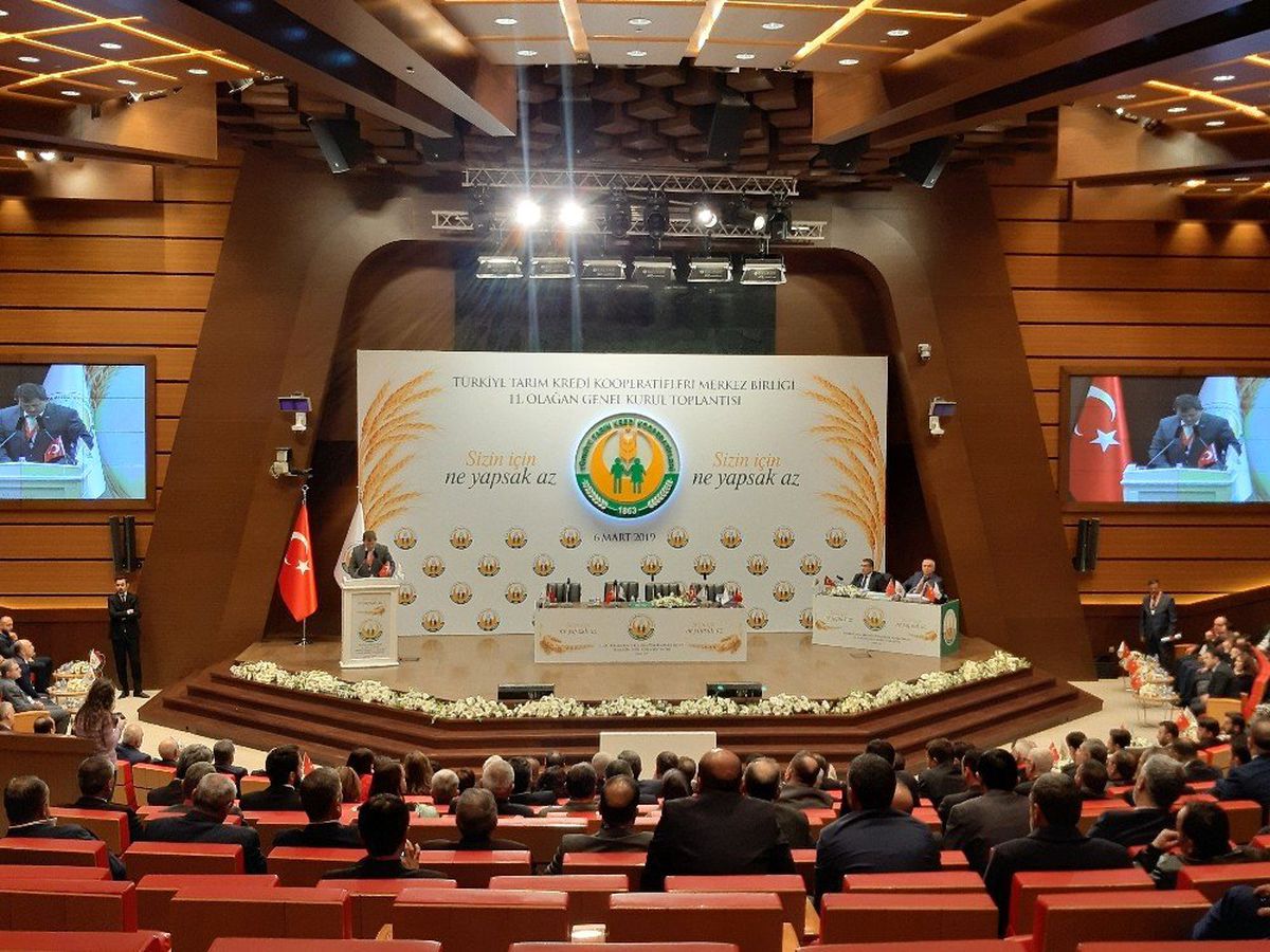 Tarım Kredi Kooperatifleri Genel Müdürü Poyraz: "Kriz Çıktığında Risk Almaktan Kaçınmayan...