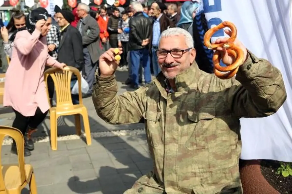 Tescillenen Rize Simidini Horonla Kutladılar