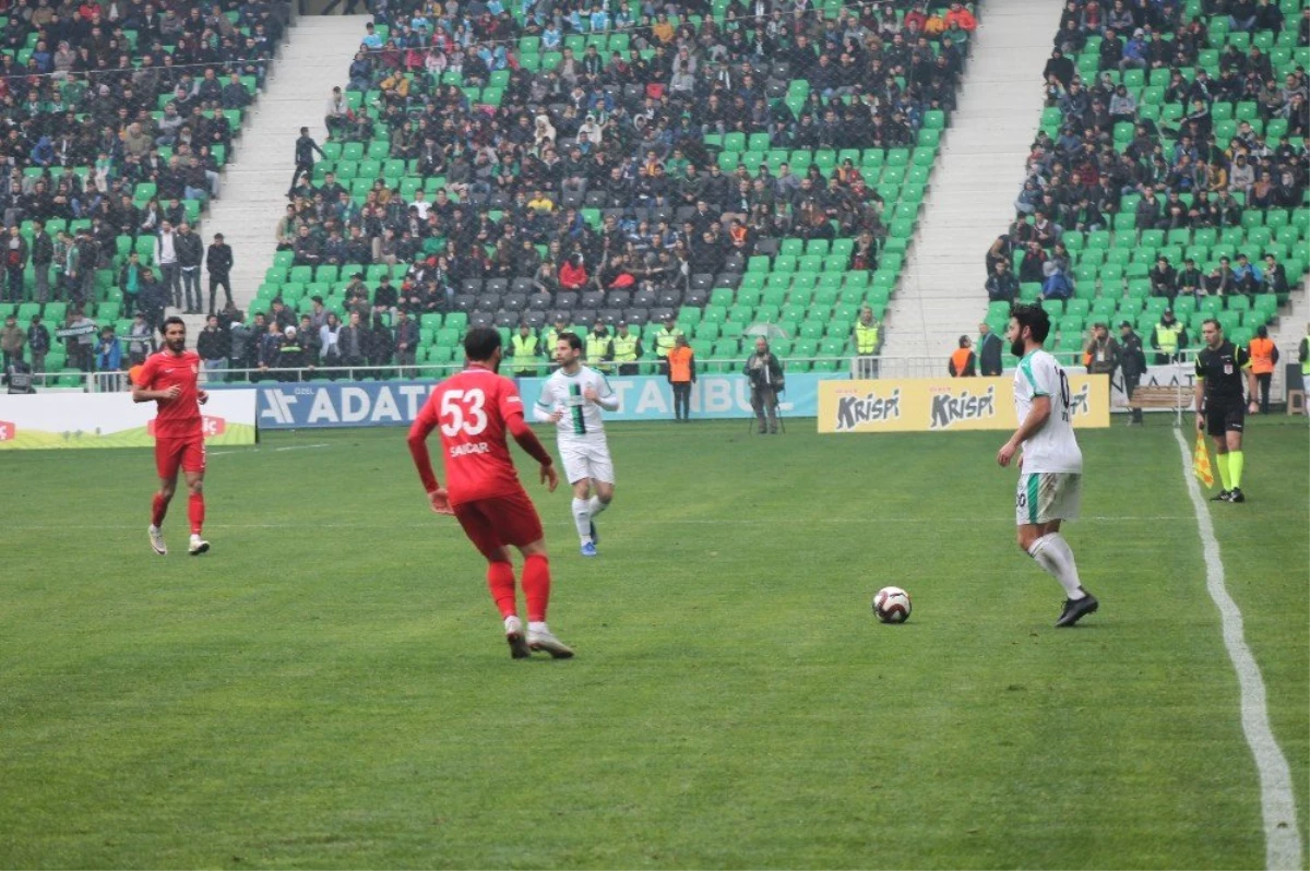 Tff 2. Lig: Sakaryaspor: 3 - Gümüşhanespor: 0