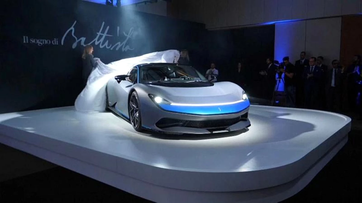 Video: Pininfarina Battista: Dünyanın En Hızlı Arabalarından Biri ve Tamamen Elektrikli