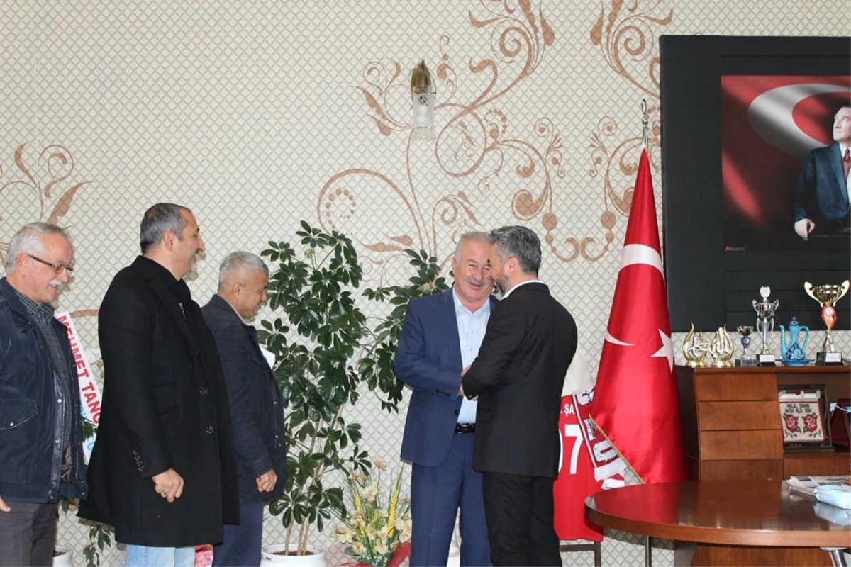 Aksu Belediye Başkanı Halil Şahin \'e Ziyaret
