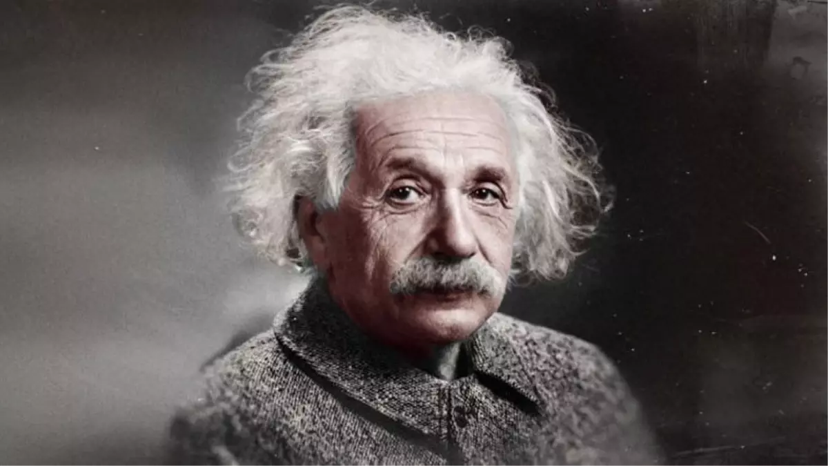 Albert Einstein\'nın Saklı Tutulan 110 Belgesi İlk Kez Sergilendi