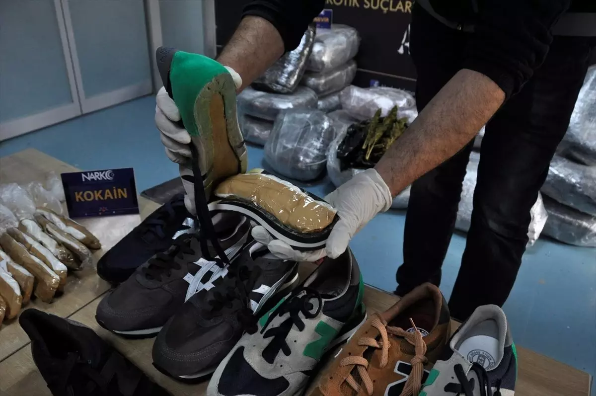 Brezilya\'dan Adana\'ya Ayakkabı İçinde Kokain Getirmiş