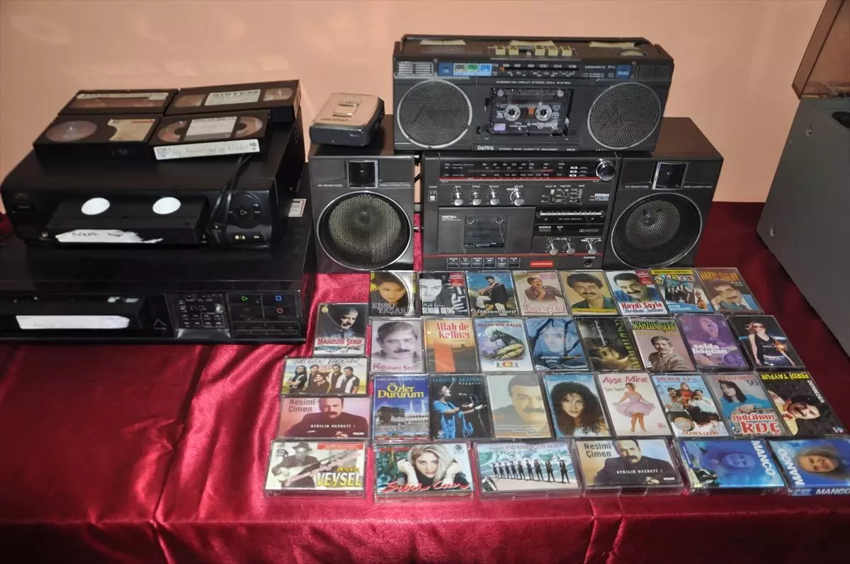 Elbistan\'da Nostalji Sergisi Açıldı