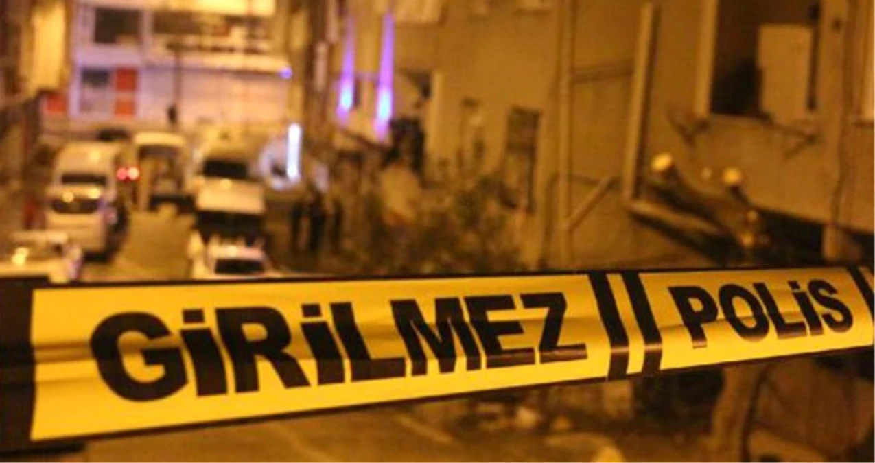 İstanbul\'da Katliam! 2\'si Öz Oğlu Olmak Üzere 5 Kişiyi Öldüren Katil Zanlısı Yakalandı