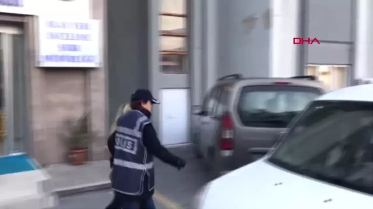 İzmir\'de Terör Operasyonu