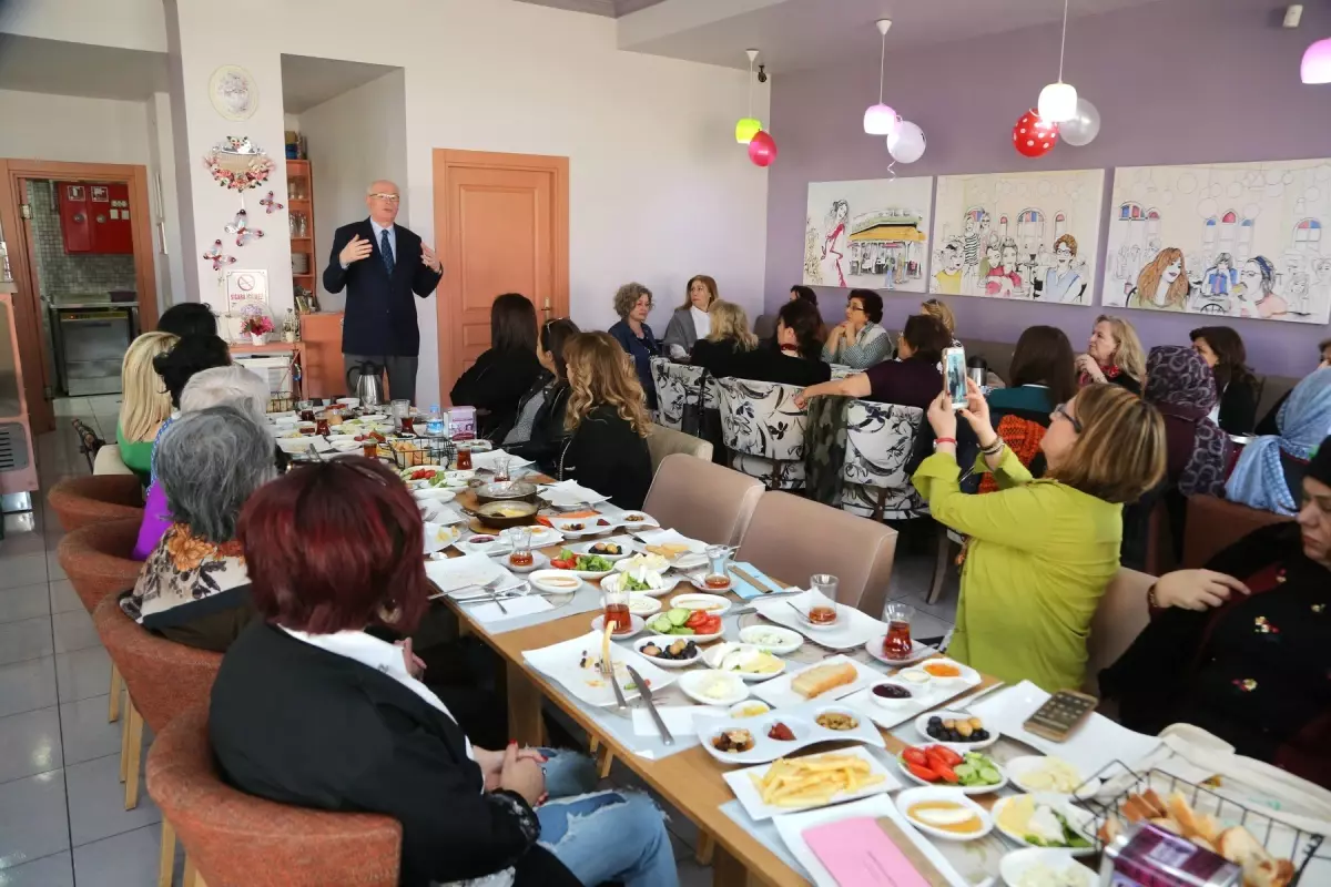 Kazım Kurt: "Her Mahalleye Kreşler Açacağız"