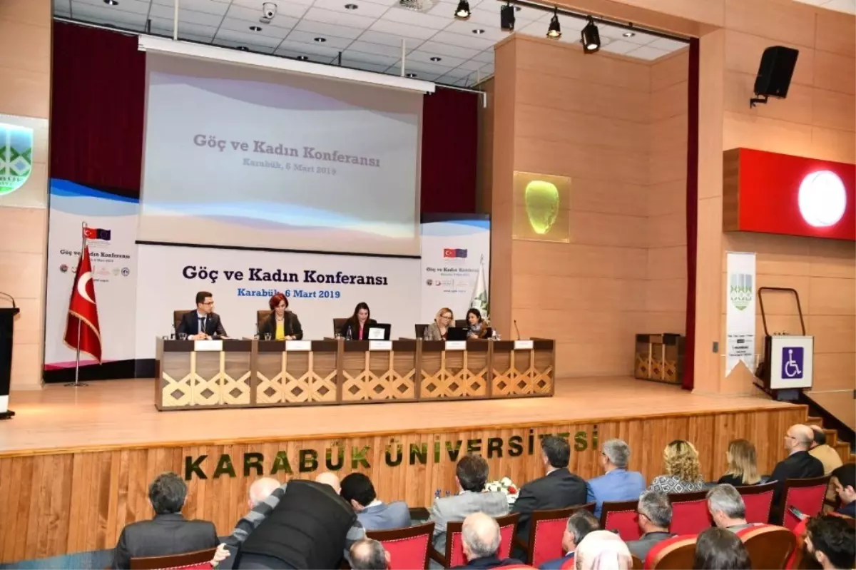 Kbü\'de "Göç ve Kadın" Programı ile Göçün Kadınlar Üzerindeki Etkisi Anlatıldı