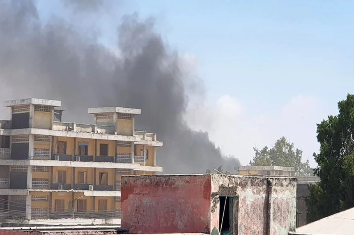 Somali\'de Patlama: 5 Ölü