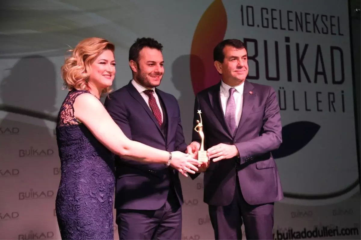 Uedaş\'a Kadına Yönelik Farkındalık Ödülü