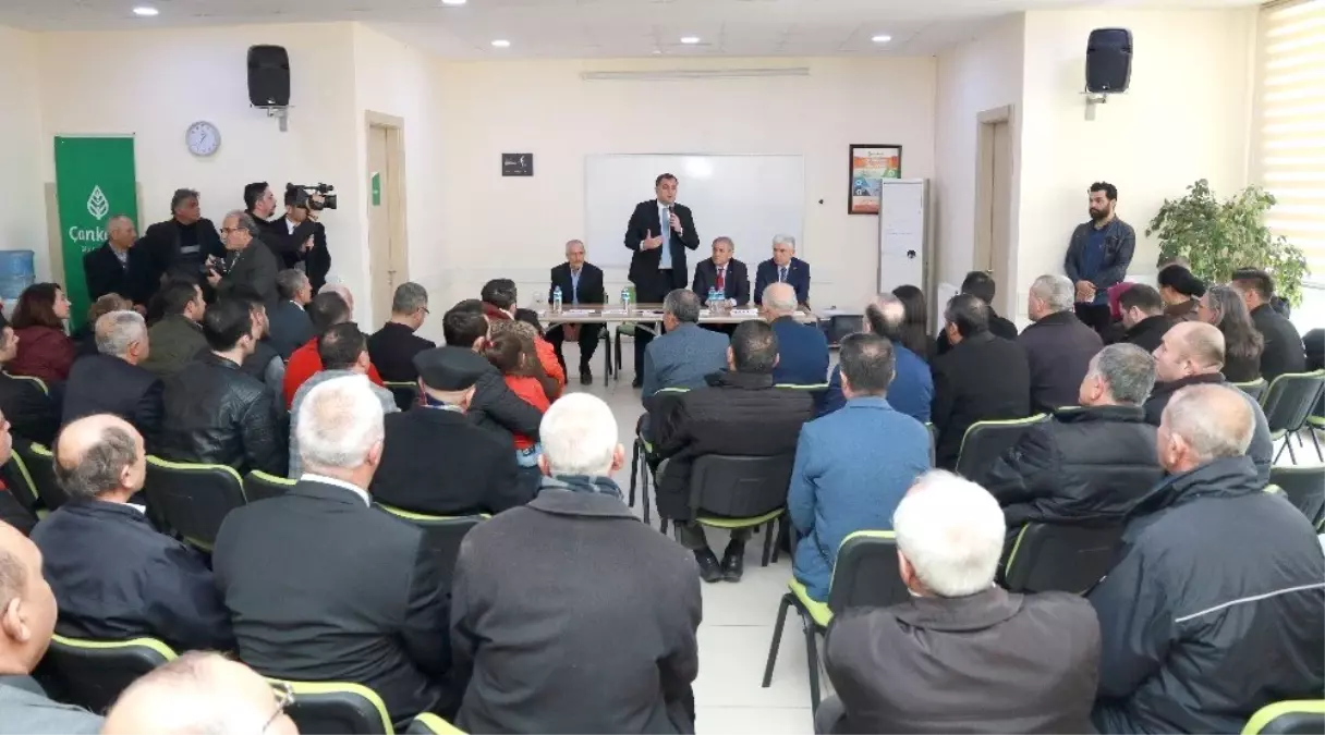 Başkan Taşdelen Karaisalılarla Buluştu