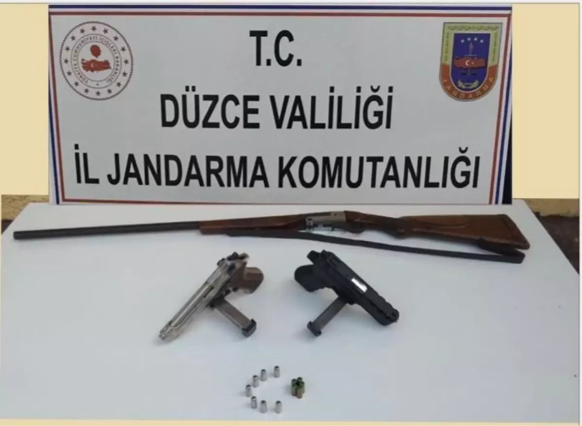 Düzce Jandarması Zehir Tacirlerine Göz Açtırmıyor