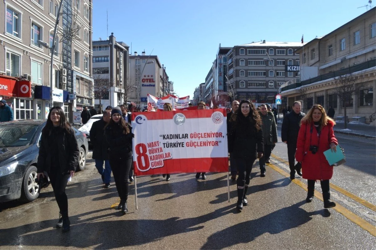 Erzurum\'da 8 Mart Dünya Kadınlar Günü Etkinlikleri Düzenlendi