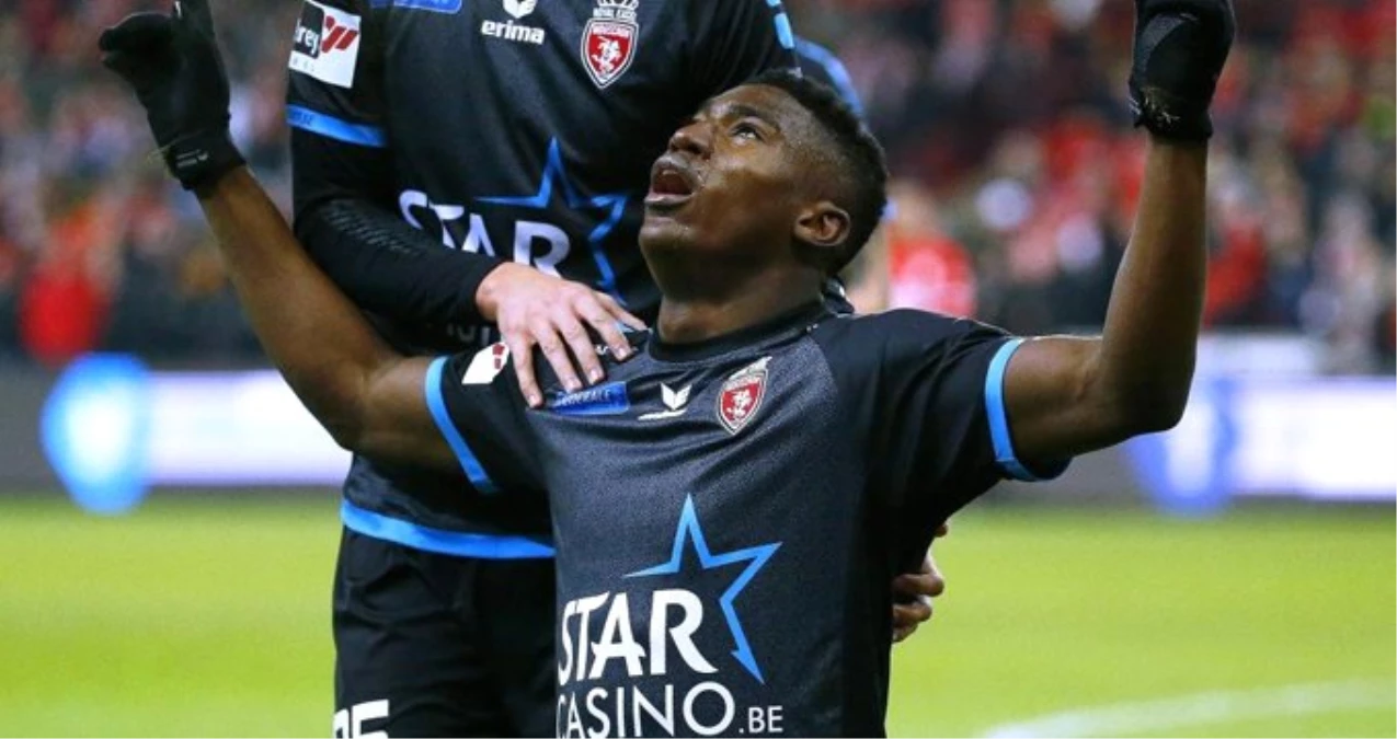 Galatasaray, Taiwo Awoniyi\'nin Transferi İçin Harekete Geçti