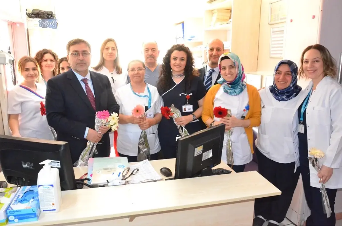 Kadınlar Gününde Doğumevine Ziyaret