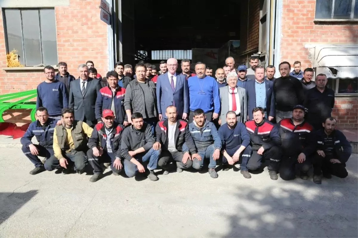 Kazım Kurt Turan Tarım İşçileri ile Bir Araya Geldi