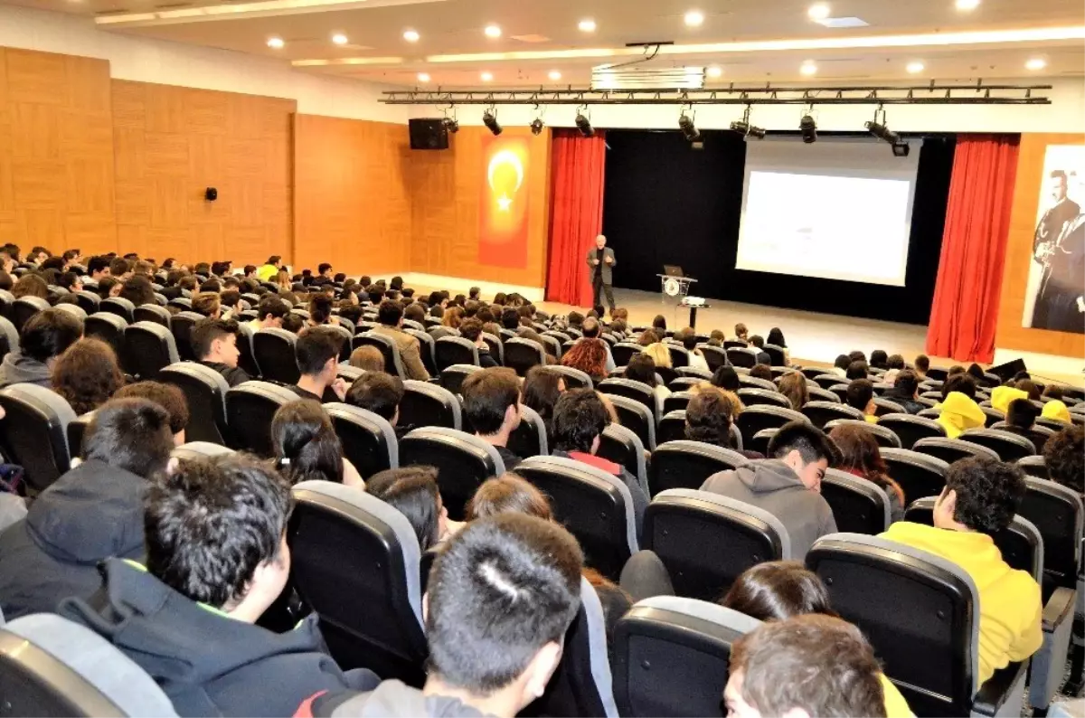 Muratpaşa\'da, \'Sudaki Ayak İzinin\' Günlük Yaşama Etkisi Anlatıldı