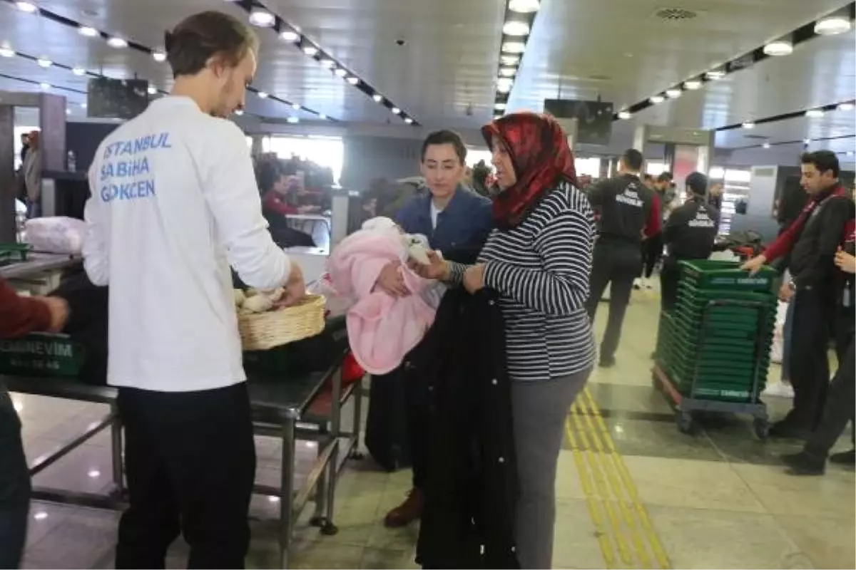 Sabiha Gökçen\'de 8 Mart Dünya Kadınlar Günü Etkinliği