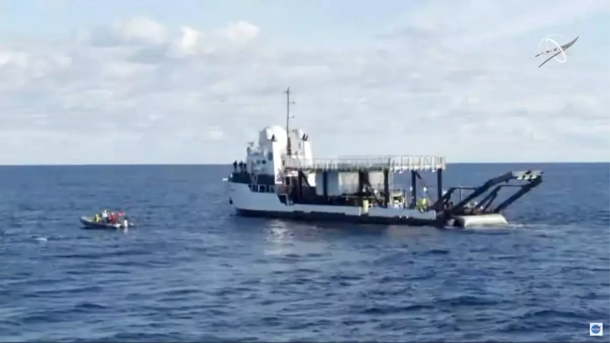 Spacex Dragon Dünyaya Döndü