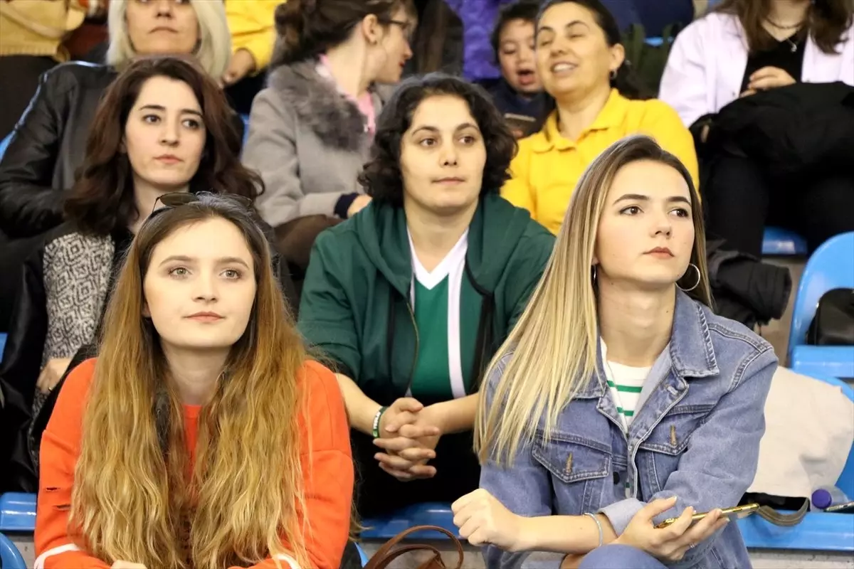 Topuklu Kramponlar Futbol Turnuvası"