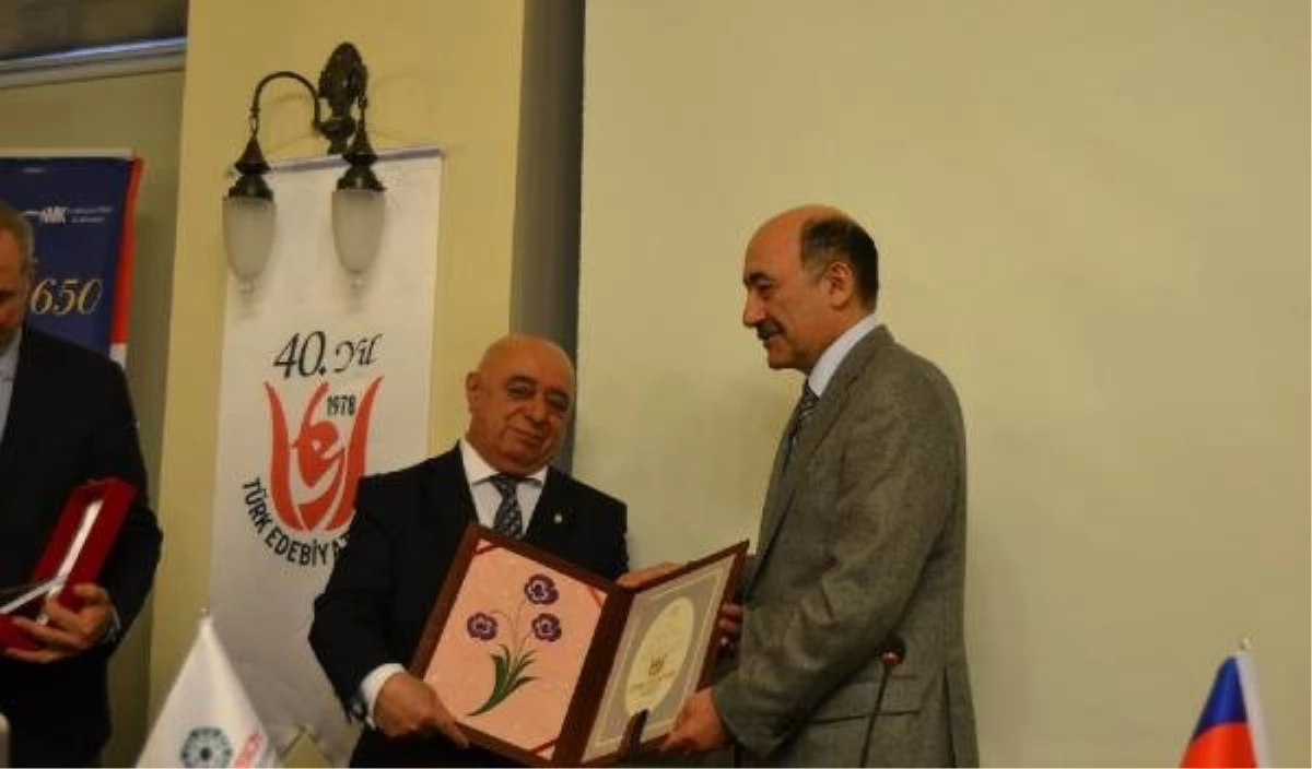 Türk Edebiyat Vakfı Başkanı Kabaklı: Azerbaycan Edebiyatının Yunus Emre\'si Nesimidir