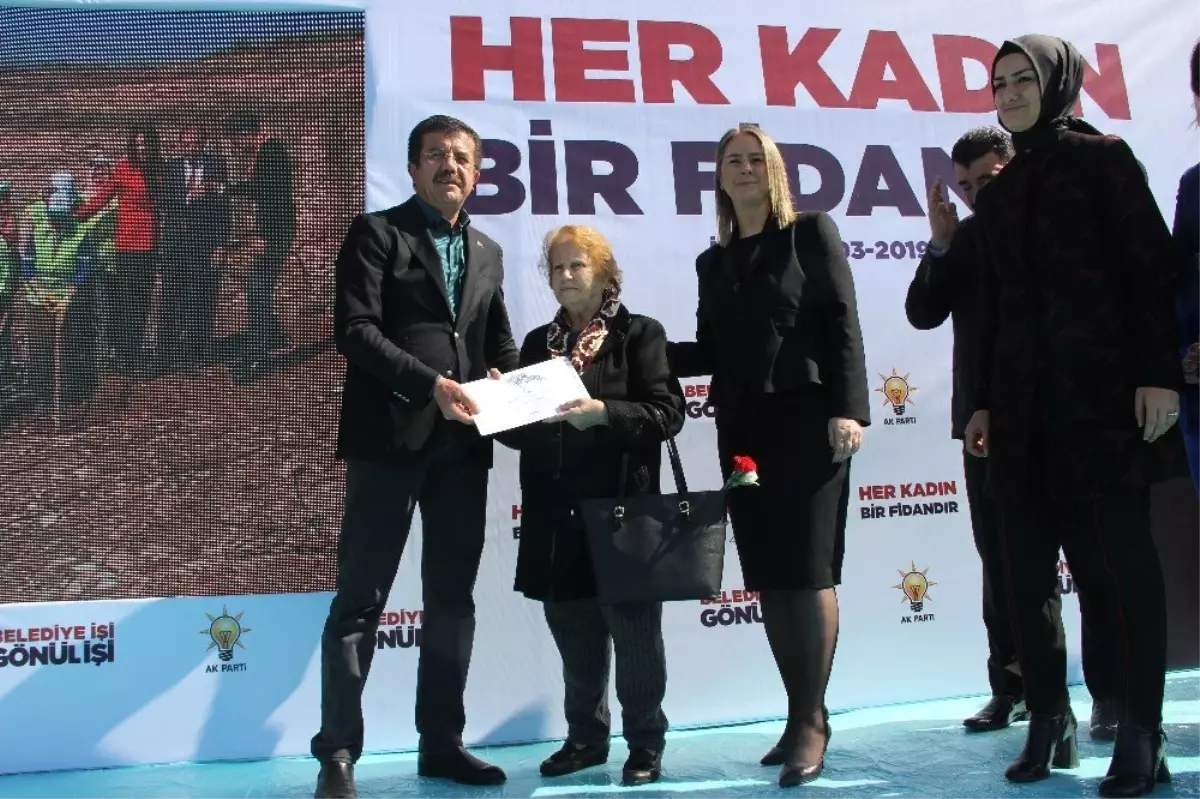 Zeybekci\'den Her Kadın İçin Bir Fidan