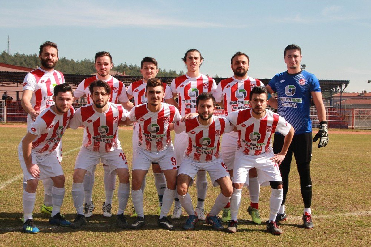Bilecikspor Kendi Evinde Bayırköyspor\'a Mağlup Oldu