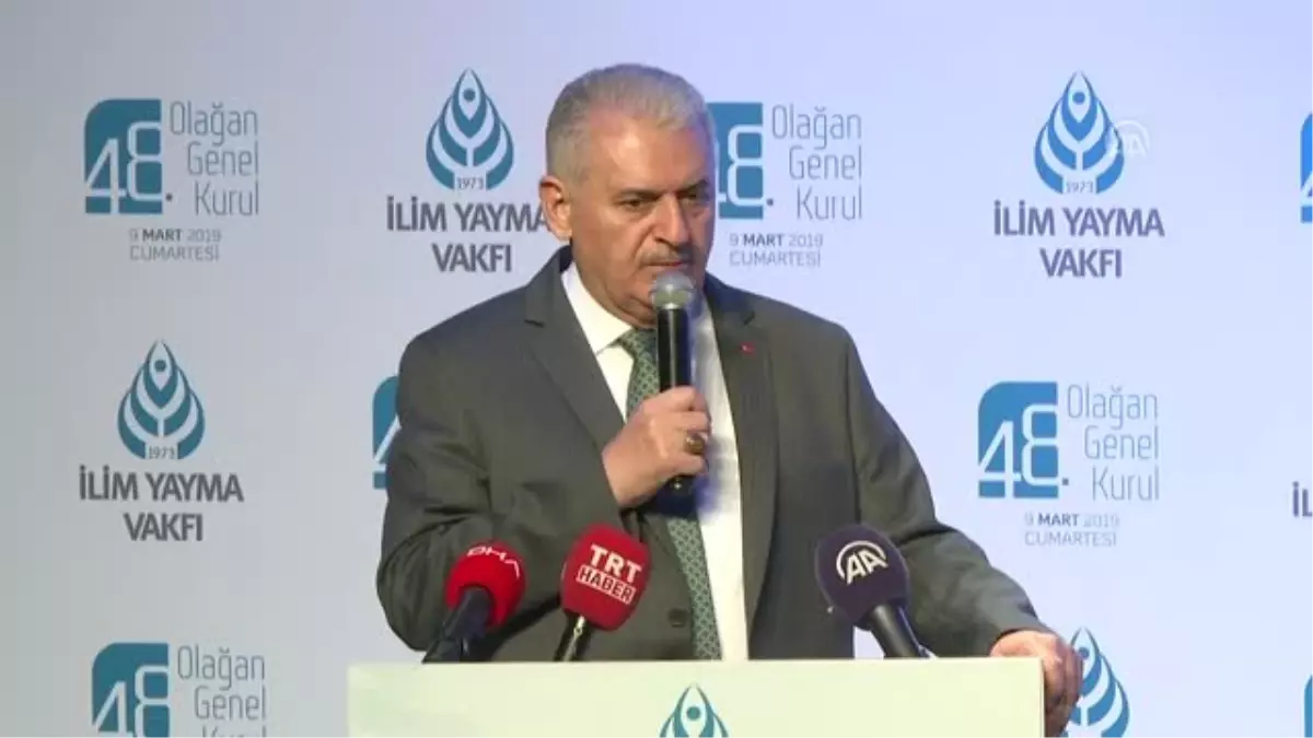Binali Yıldırım, İlim Yayma Vakfı 48. Olağan Genel Kurulu\'na Katıldı (2)