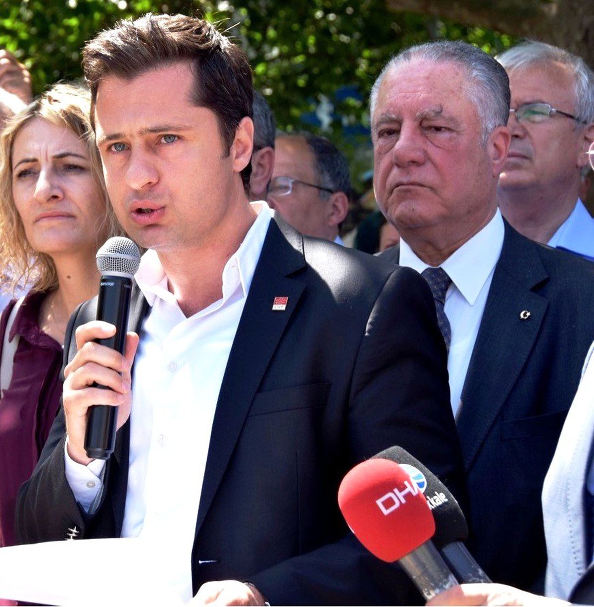 CHP İzmir İl Başkanı Yücel\'den Saldırıyla İlgili Açıklama