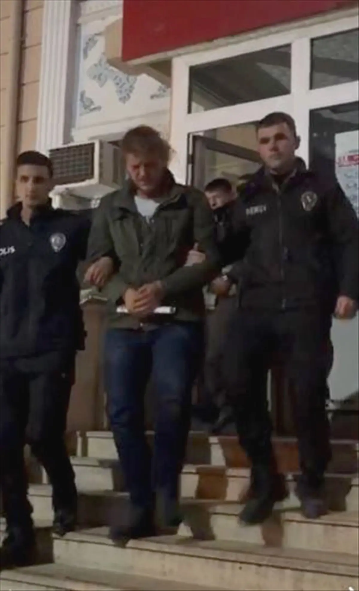 Kaçma Hazırlığındaki Fetö Şüphelileri Tutuklandı