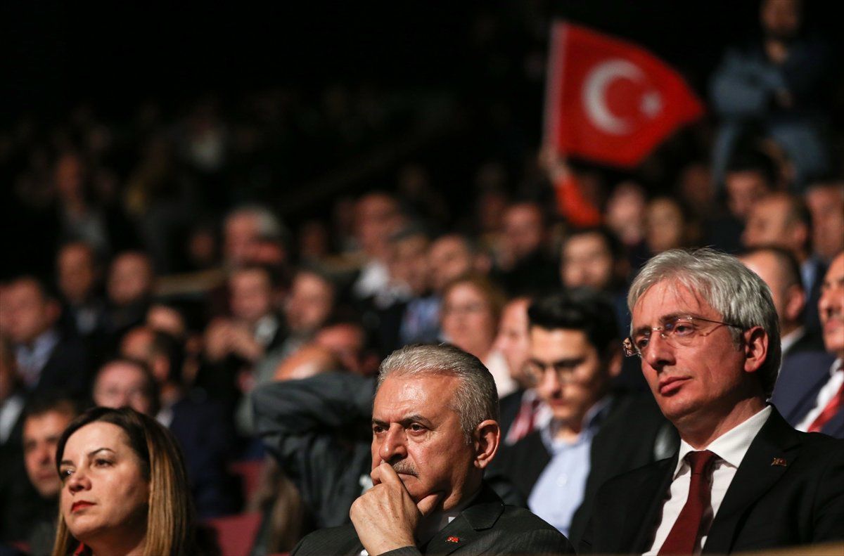 Küçükçekmece\'de "Başbuğ Alparslan Türkeş Gençlik Merkezi" Açılacak