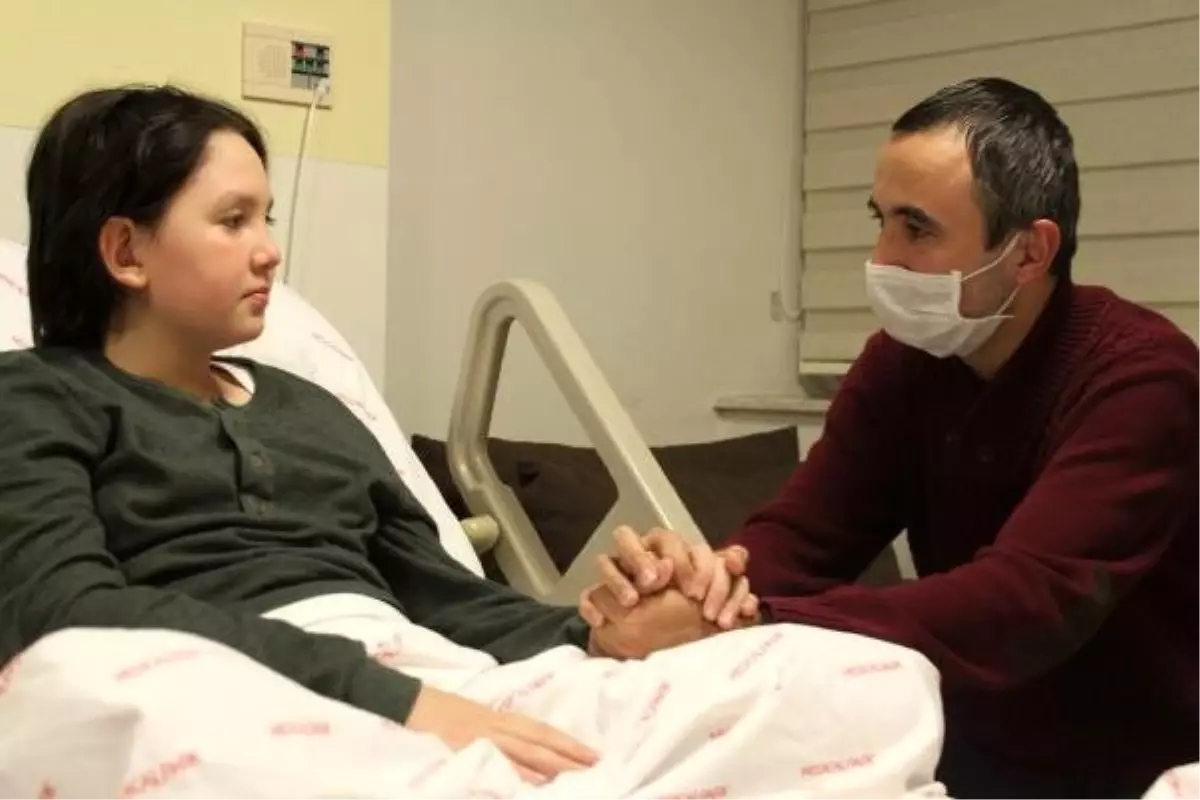 Sonat Emre\'ye Babadan Yarı Uyumlu İlik Nakli Yapılacak