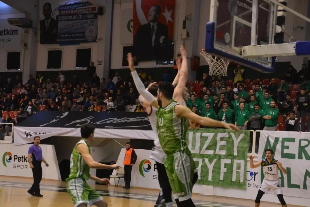 Tbl 1. Lig: Petkim Spor: 85 - Mamak Belediye Yeni Mamak Spor: 82