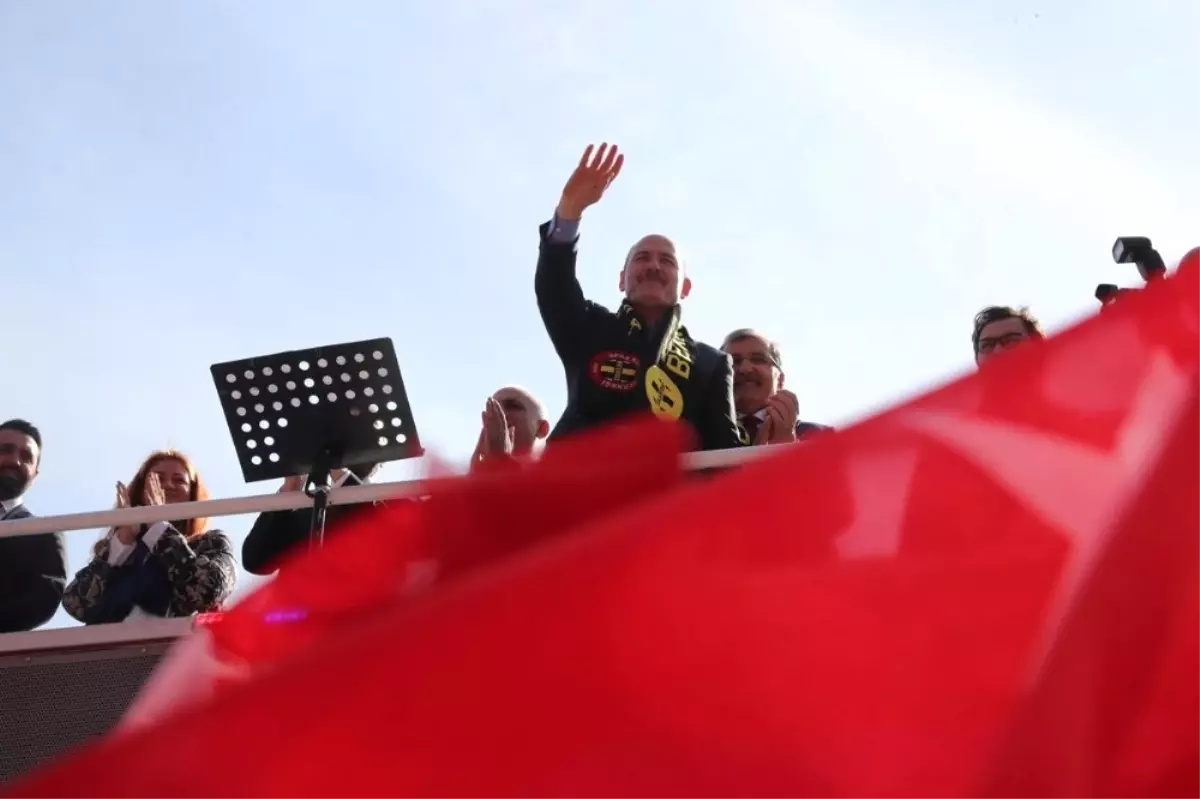Uyuşturucu Satıcılarını da Liderlerini de Yerin 7 Kat Dibine Göndermezsek Namerdiz"