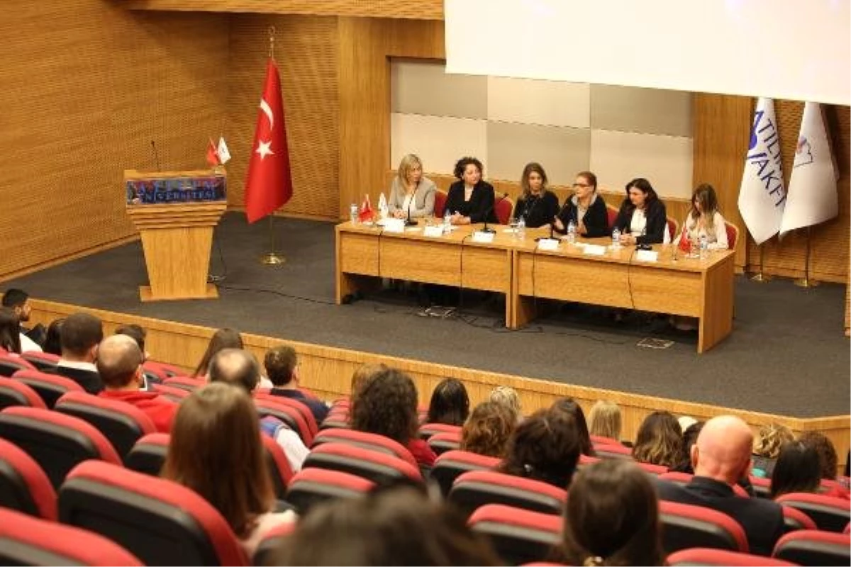 Atılım Üniversitesi\'nde Kadın Mühendis ve Mimar Adayları Konuşuldu