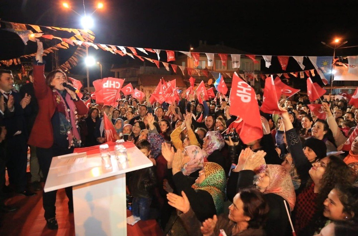 Çerçioğlu; "Kadınlarımız Bu İşe El Koymuş, Koçarlı\'ya Bahar Gelmiş"