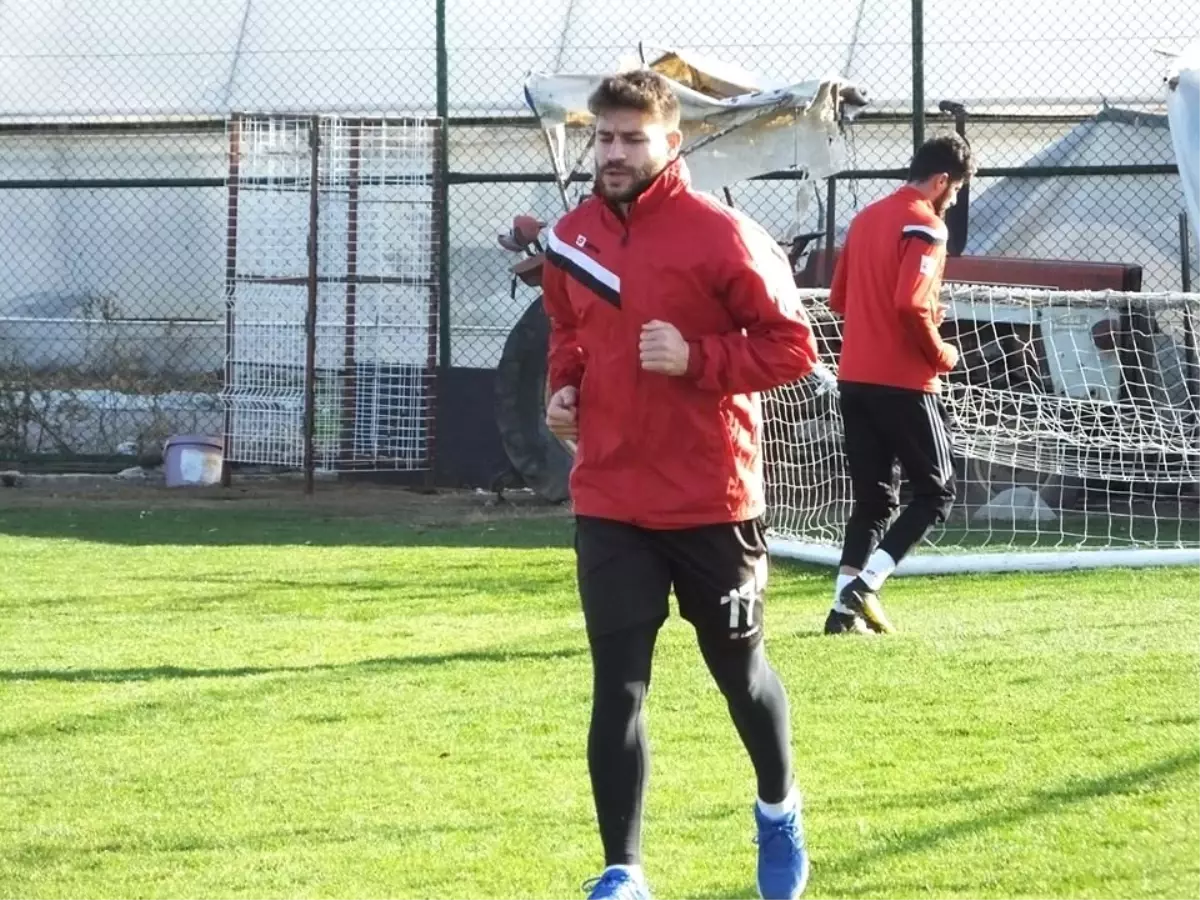 Elazığspor\'da Tufan Kelleci Sezonu Kapattı