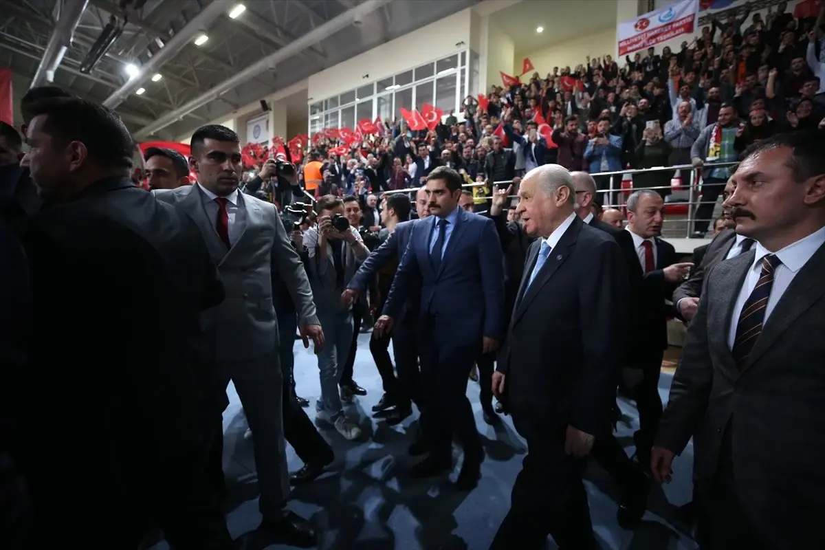 MHP Genel Başkanı Devlet Bahçeli: "Türkiye\'yi Yıktırmayız, Türk Milletini Böldürmeyiz.