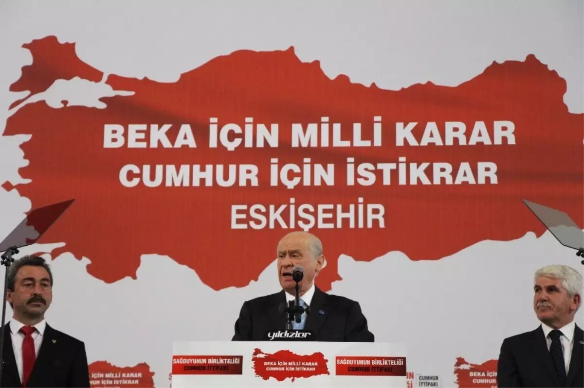 MHP Lideri Bahçeli CHP\'ye Yüklendi