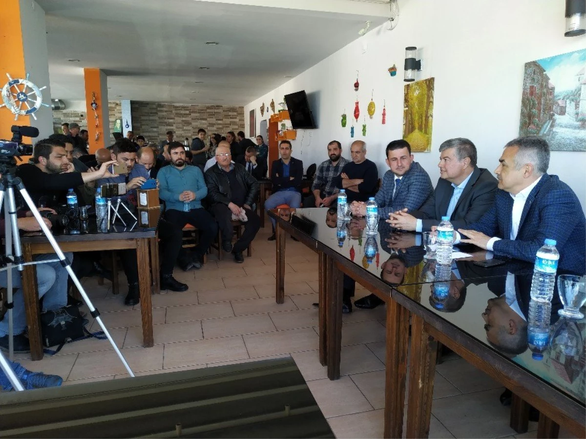 Mustafa Savaş, Fuat Akdoğan ile Basın Toplantısı Düzenledi