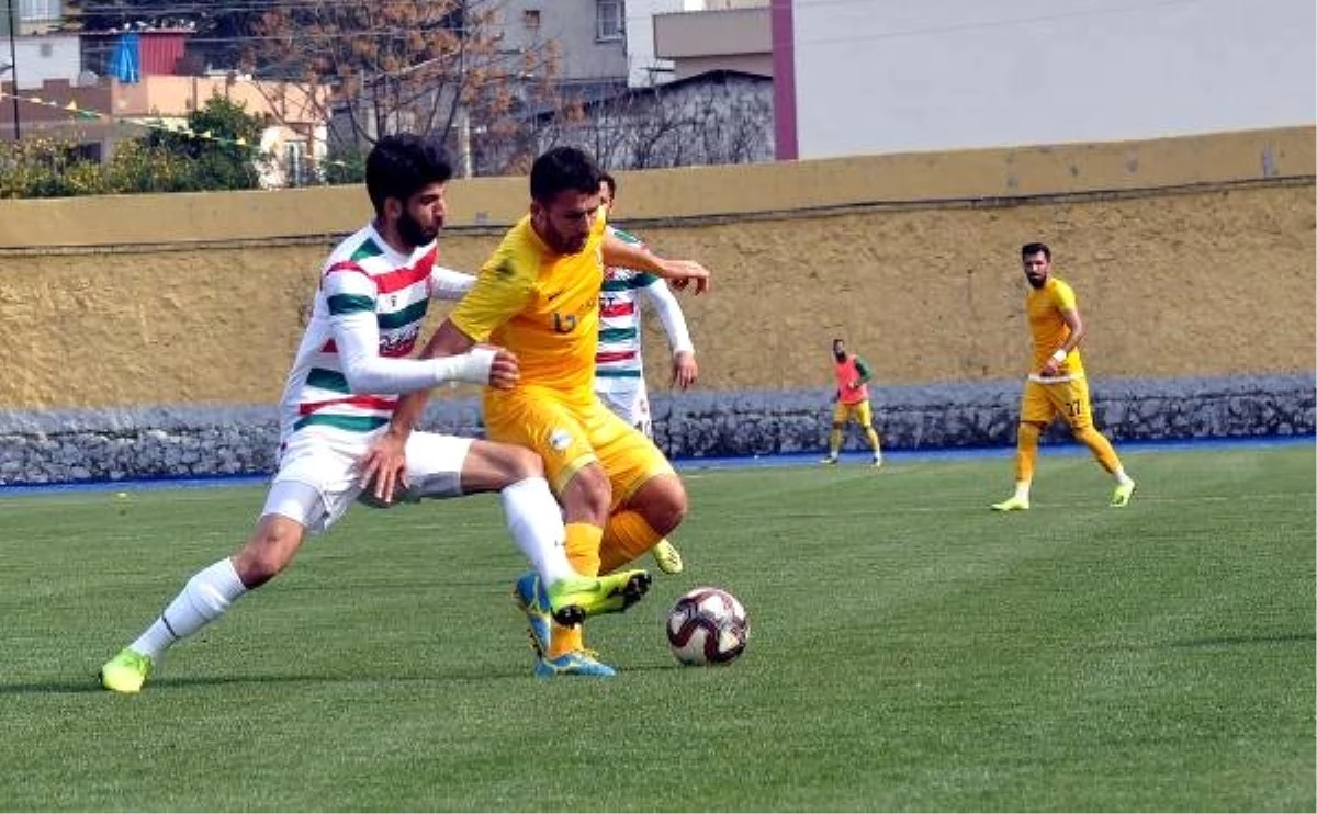 Osmaniyespor Fk - Karşıyaka Sk: 0-0