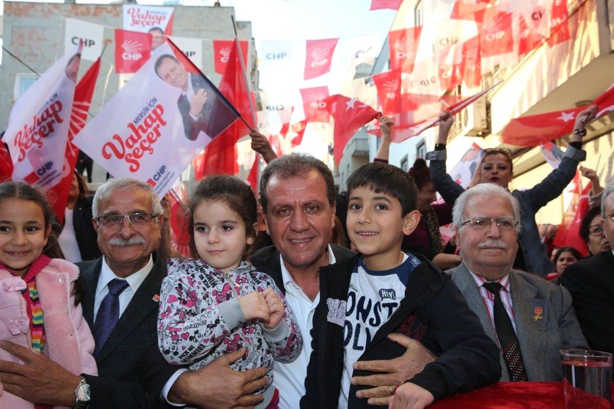 Seçer: "Anketlerde Öndeyiz"