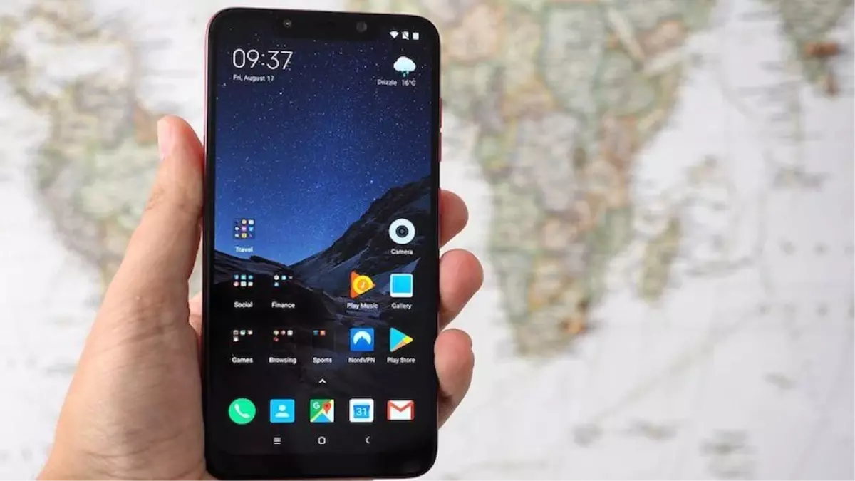 Xiaomi, Poco F1 İçin Mıuı 10.2.3.0 Kararlı Sürümünü Yayınladı