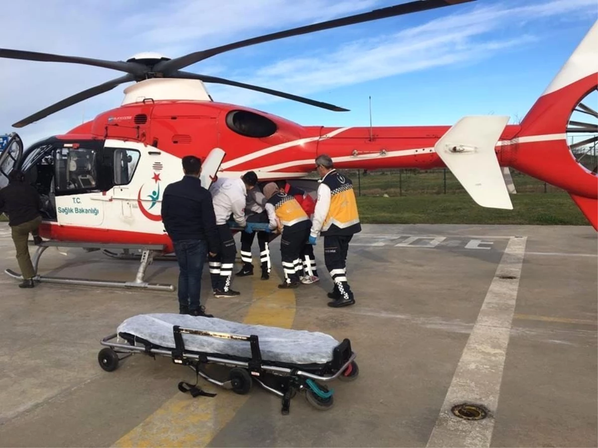 Ambulans Helikopter Yaklaşık 20 Saat Uçarak 13 Hastanın Naklini Gerçekleştirdi