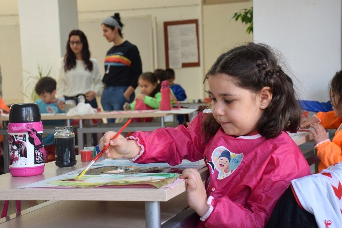 Anadolu Üniversitesinde "Öğrenci Sanat Çalıştayı" Başladı