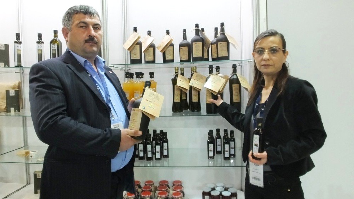Burhaniye\'nin Organik Zeytinyağı Sınırları Aşıyor