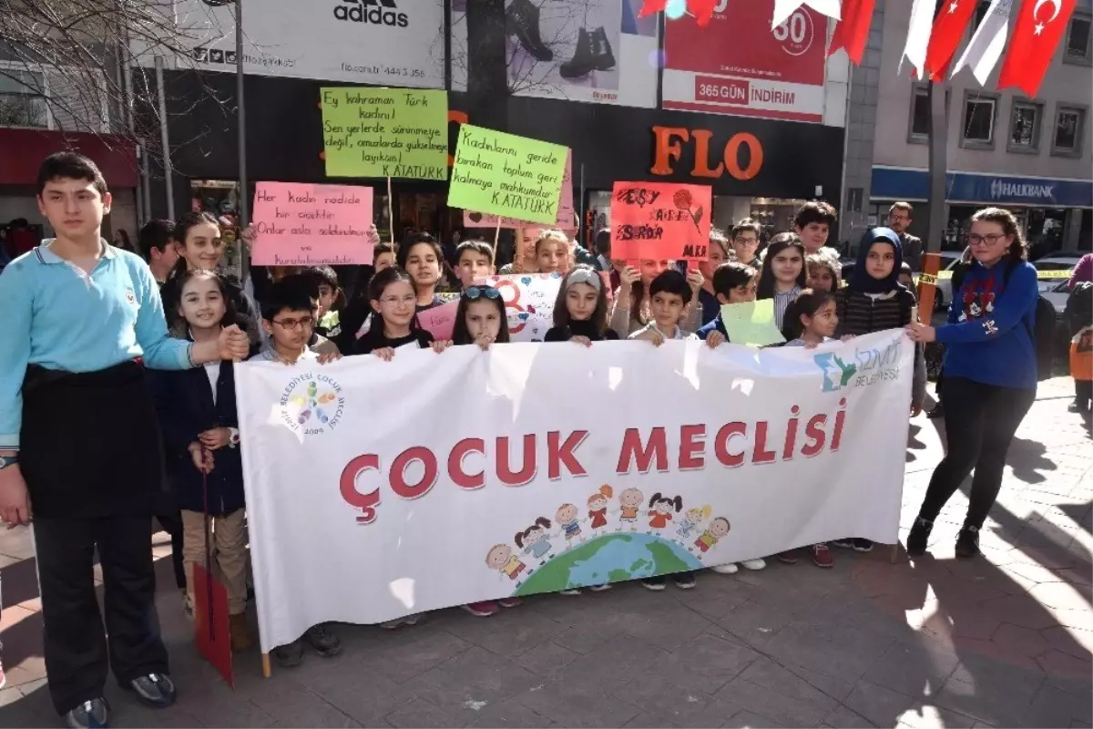 Çocuk Meclisi, Kadınlar Günü\'nü Kutladı